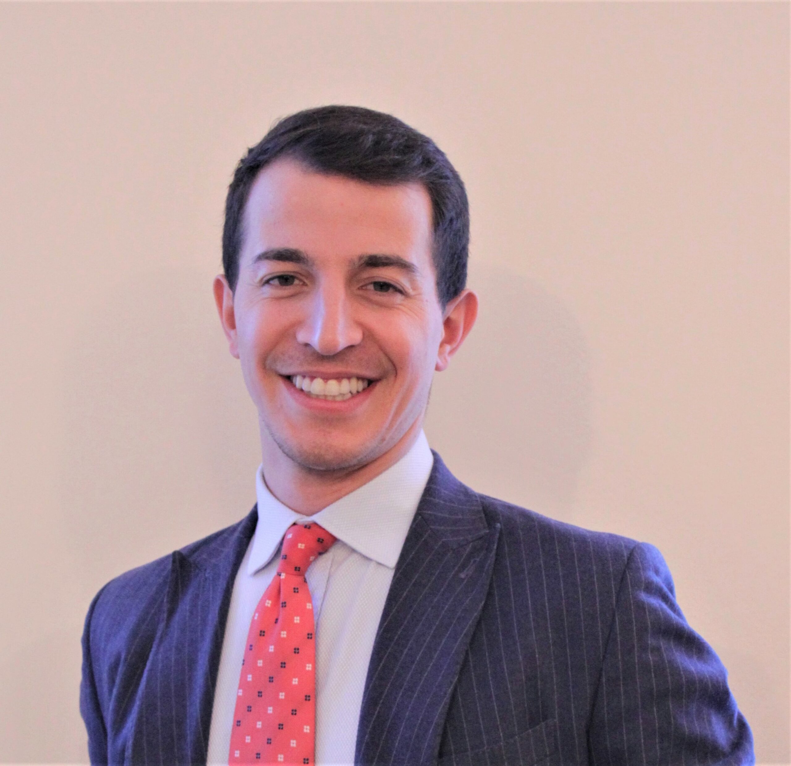 <span style='line-height: 0.6'>Ruggiero Valente</span><br />
<span style='color:#00b5e2;font-size:25px;line-height: 0.6 !important;'><br />
Fund Manager</span>